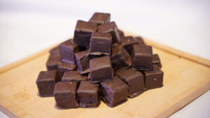 Çikolatalı Kayısı Lokumu