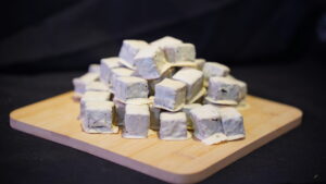 Sütlü Kayısı Lokumu